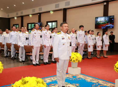 ร่วมพิธีถวายราชสักการะเนื่องใน ... พารามิเตอร์รูปภาพ 15